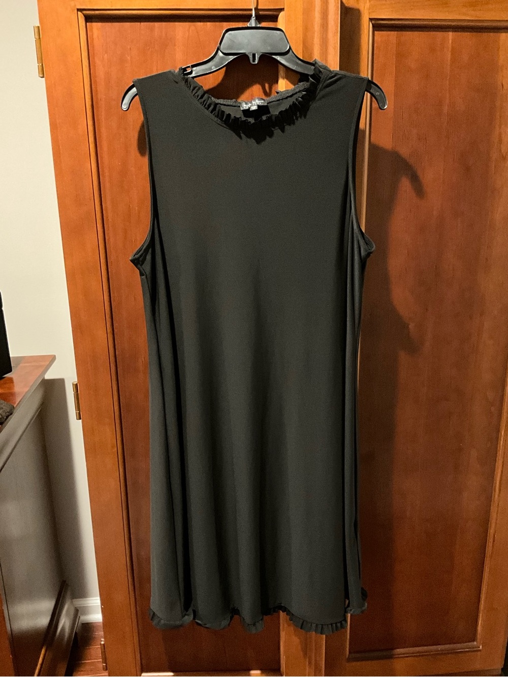 Nicole Miller Sleeveless Black Ruffle-Trim Women’s Dress Size 1X